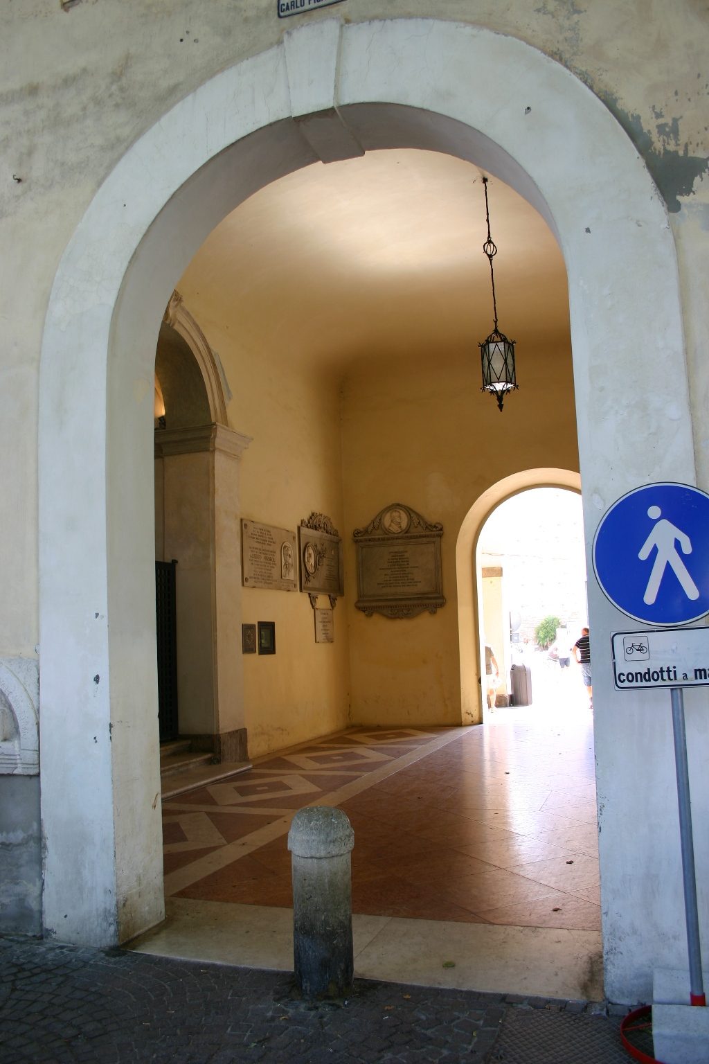 Alberto Missiroli's memorial tablet, Cervia, Italy - 01.JPG